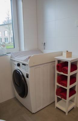 Waschtrockner mit Wickelmoeglichkeit